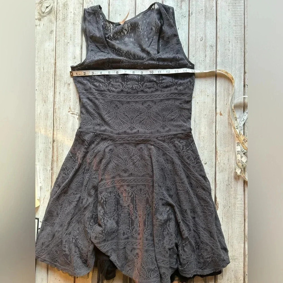 Free People, lace overlay, camisole, tulle slip, dress, small - Picture 2 of 11